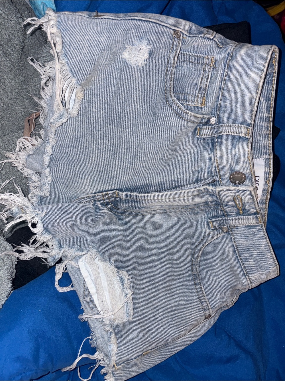 Light Wash Distressed Denim Jean Shorts - High-Rise Casual